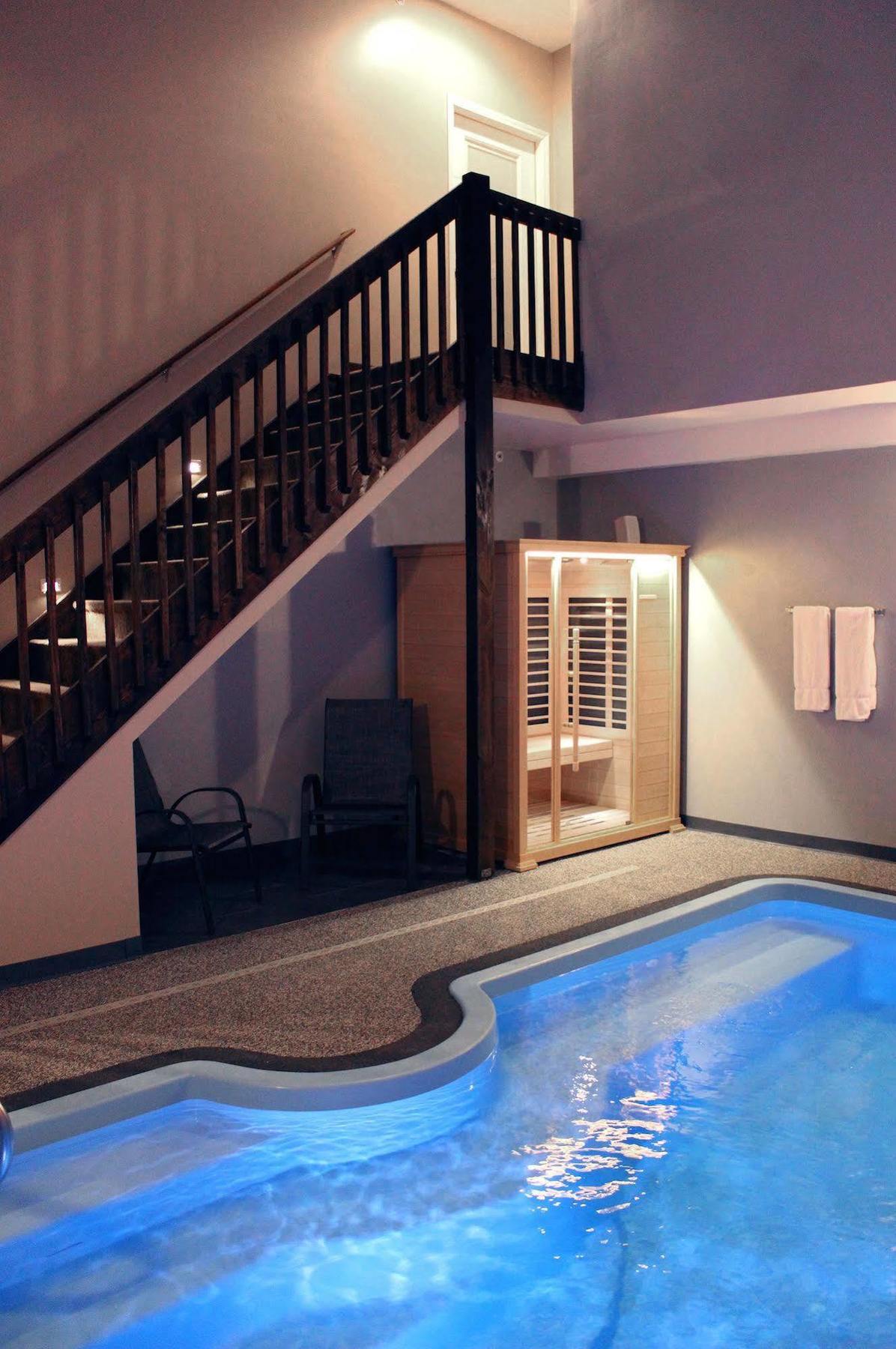 Belamere Suites Hotel 佩里斯堡 外观 照片